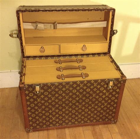 louis vuitton trunk appraisal|value of louis vuitton trunks.